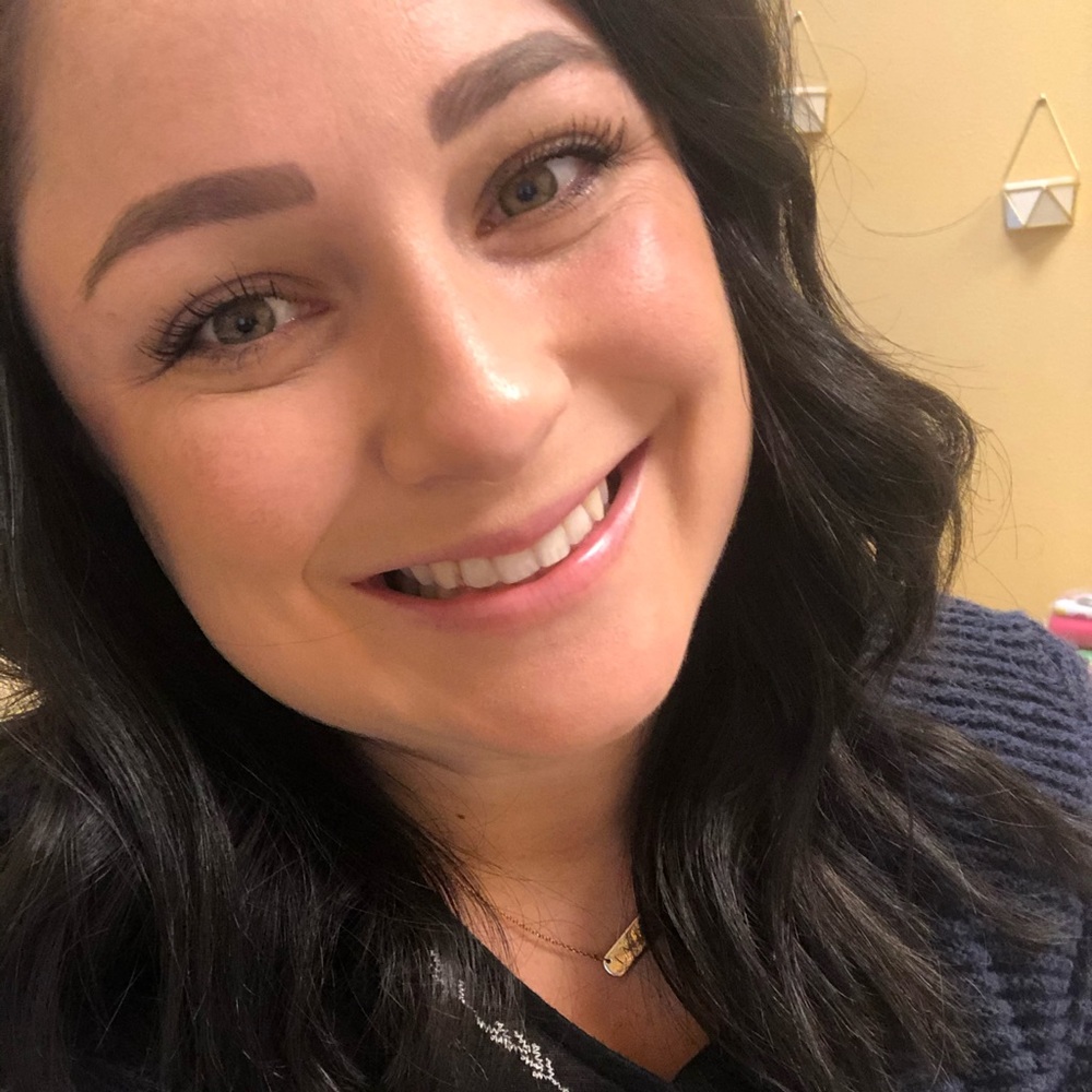 Meet your Posher, Lacey